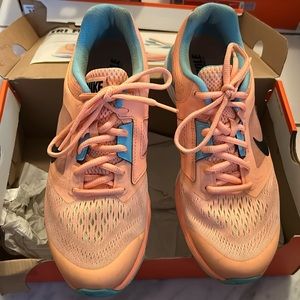 Nike Tru Fusion running sneaker. Size 9